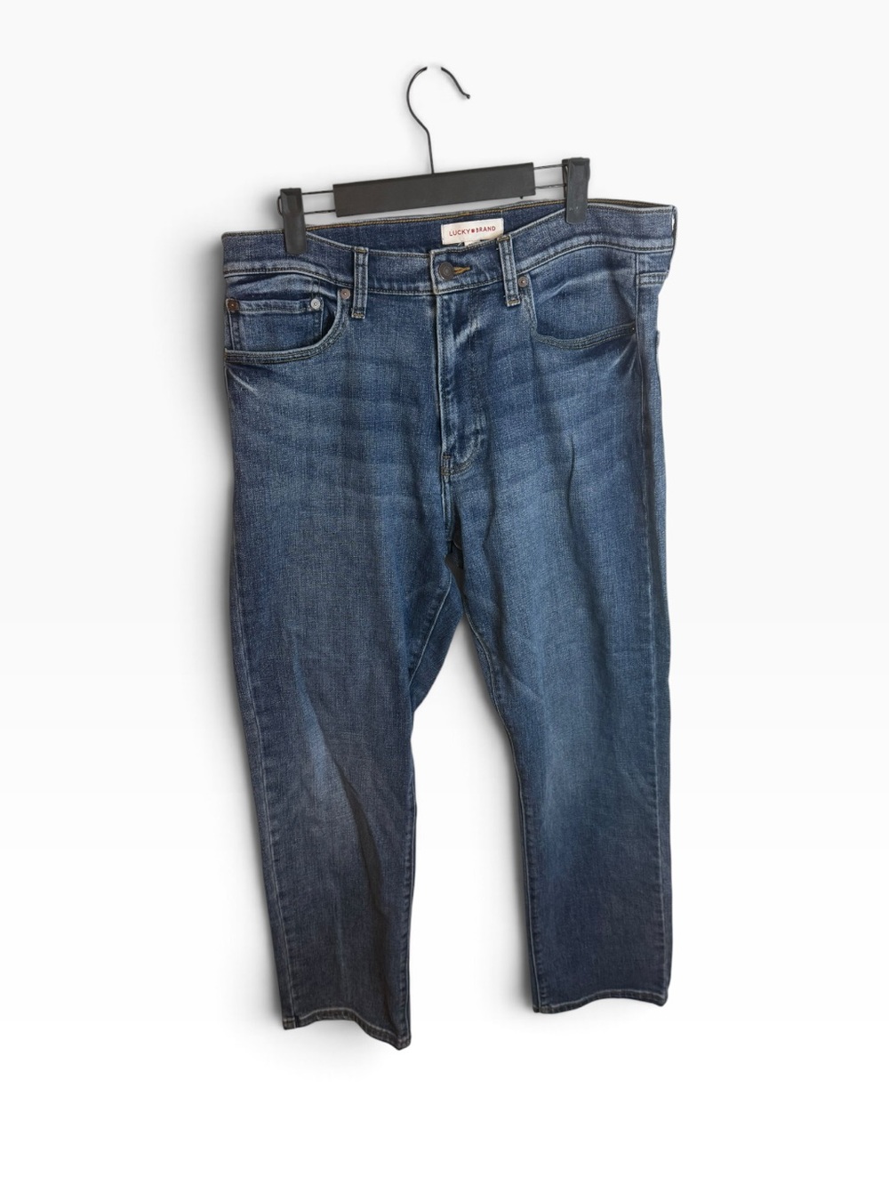 Lucky Brand Men’s 410 Athletic Straight Jeans